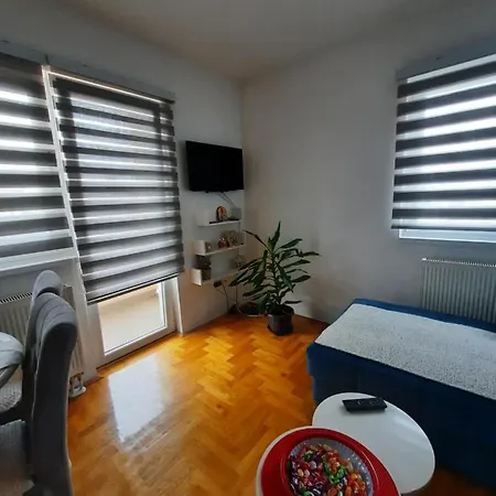 Apartamento Jovana Stan Na Dan