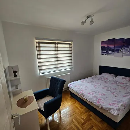 Jovana Stan Na Dan شقة *